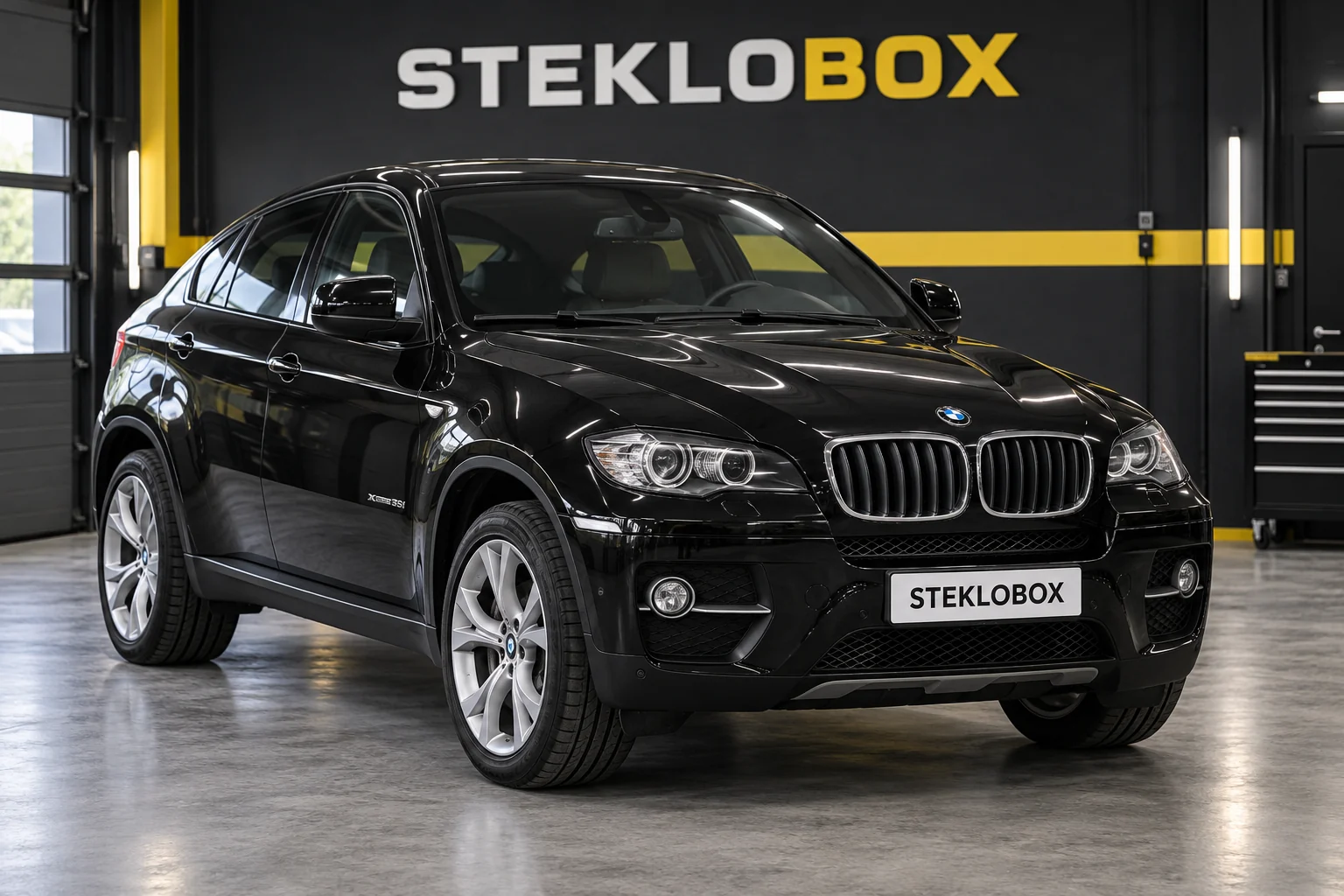 BMW X6 I (E71) в установочном центре STEKLOBOX