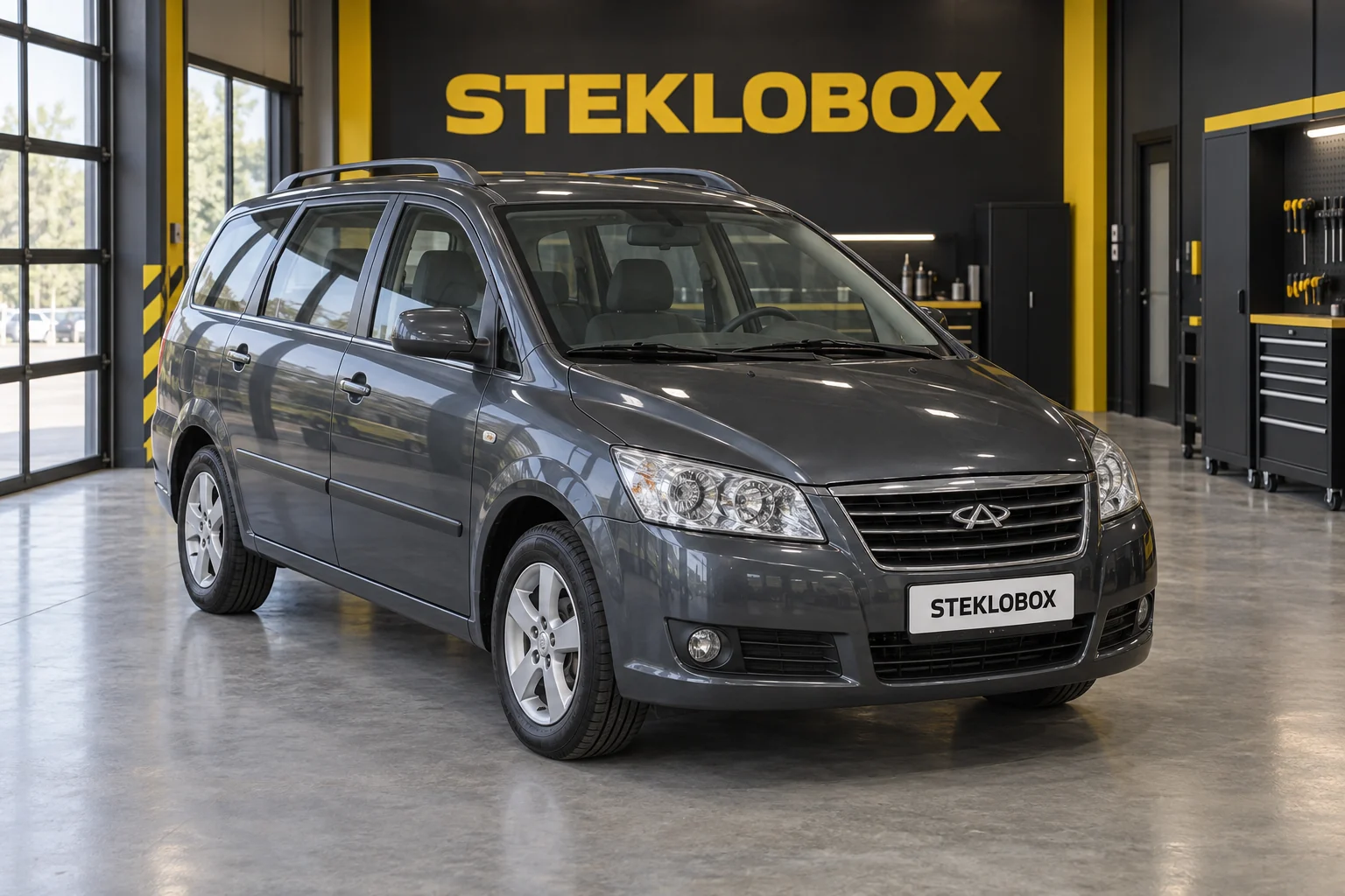 Chery CrossEastar (B14) в установочном центре STEKLOBOX