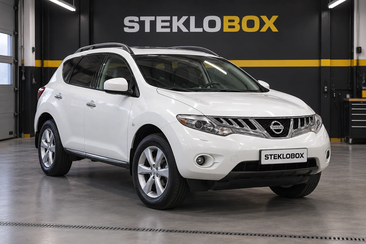 Nissan Murano II (Z51) в установочном центре STEKLOBOX